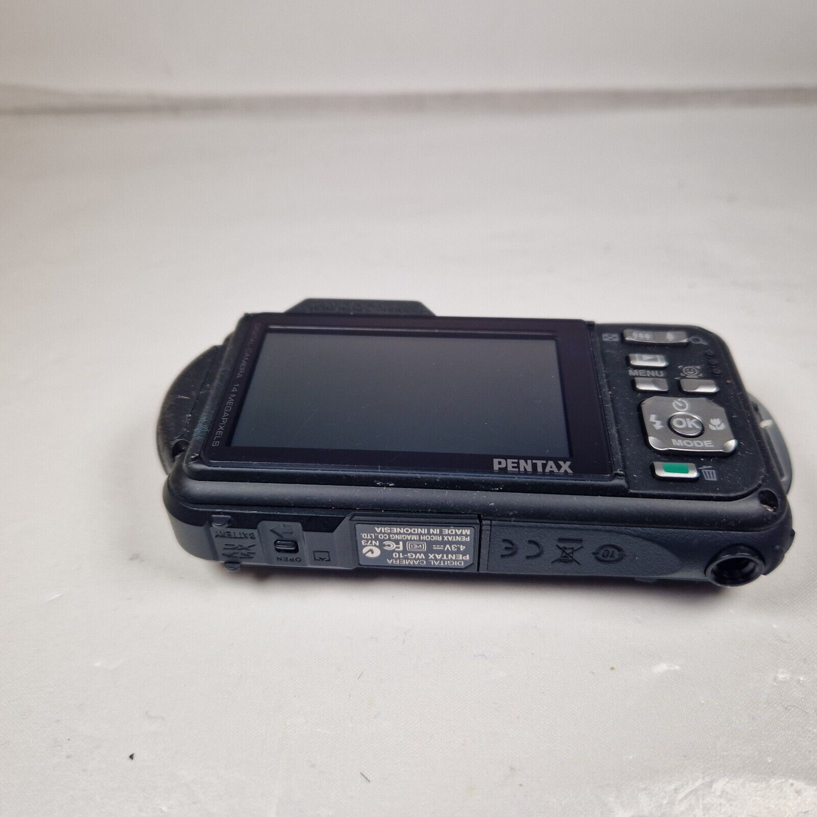 Penta WG-10 waterproof Digital Camera *48HR POST*