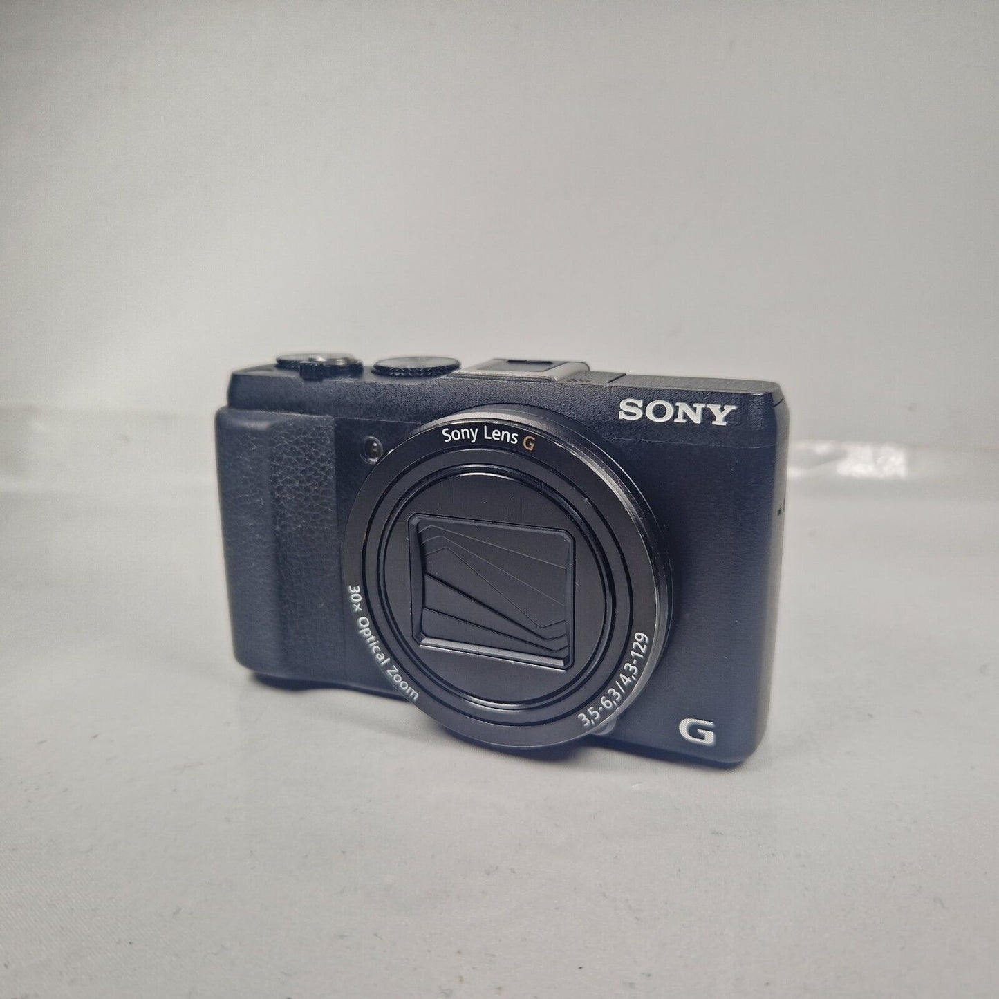 Sony Cyber-Shot DSC-HX60V Camera -with GENUINE SONY CASE - 24HR POST