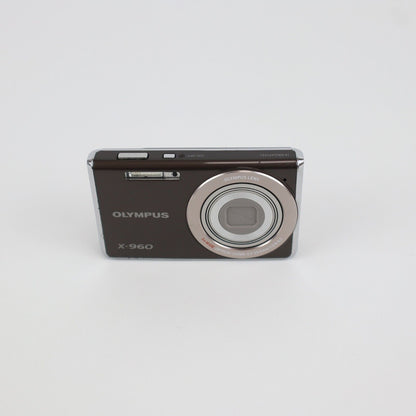 Olympus X-960 Digital Camera 14MP  - Full Kit - Next Day Post