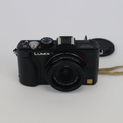 Panasonic LUMIX DMC-LX5 Camera - LEICA SUMMICRON Lens *48HR POST*